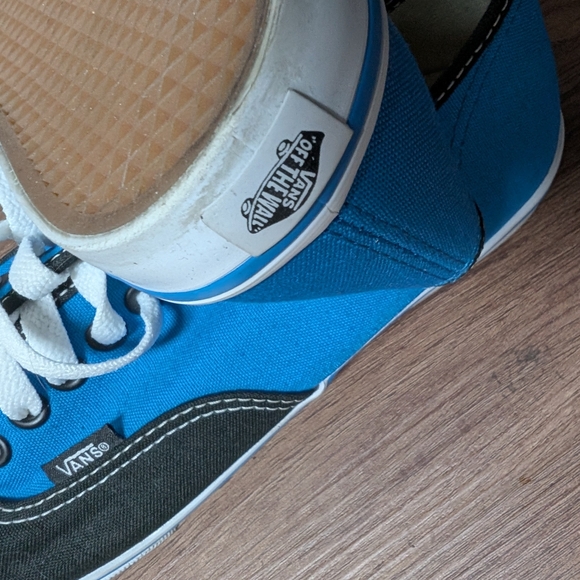 Vans shoes, size 9 women's, 7.5 men's, - Picture 6 of 7